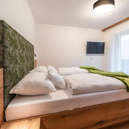 Kreuzjoch-4 By Interhome